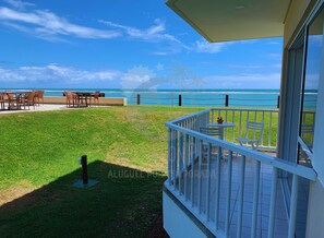Apartment | Outdoor dining - Marupiara Suites (Ipojuca)