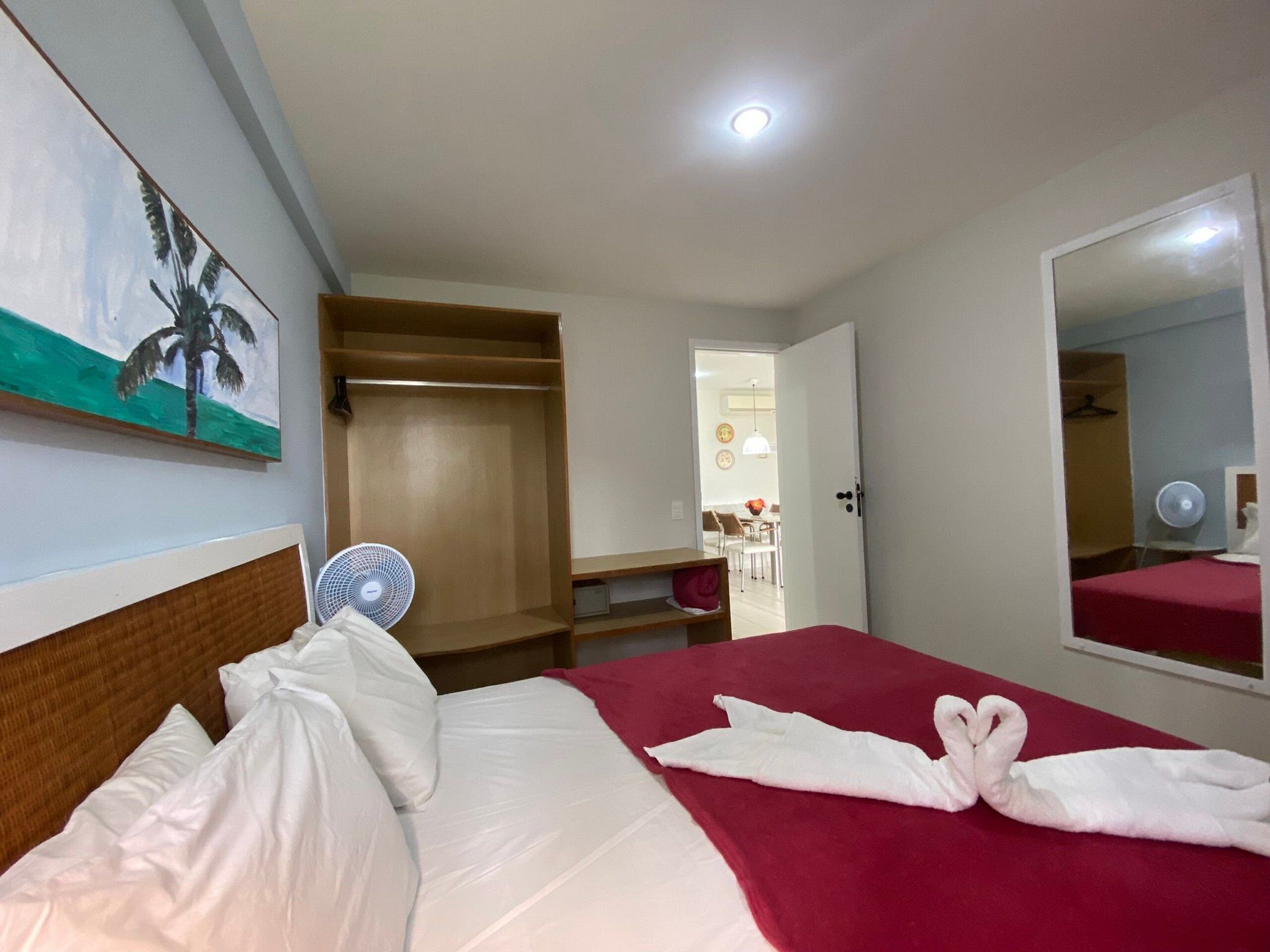 Basic Apartment | Free WiFi, bed sheets