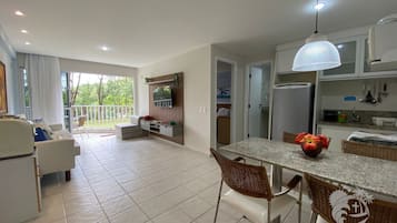 Basic Apartment | Interior