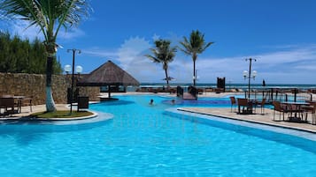 3 outdoor pools