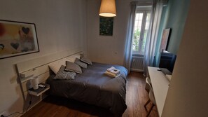 2 Schlafzimmer, Bügeleisen/Bügelbrett, Reisekinderbett, WLAN