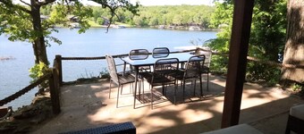 Green Bass Getaway! Private Dock - Sleeps 16+ - Martini Deck