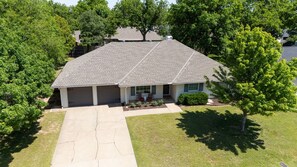 Exterior - Spacious 5BR Retreat Near Lake Hefner – Sleeps 12 + 2 car Garage (The Village)