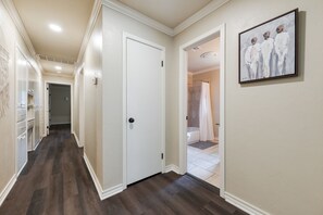Interior - Spacious 5BR Retreat Near Lake Hefner – Sleeps 12 + 2 car Garage (The Village)