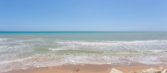 Amazing home in Scoglitti