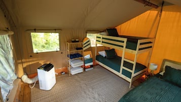 1 habitación, internet y ropa de cama