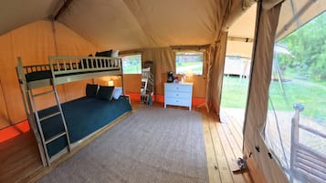 1 habitación, internet y ropa de cama