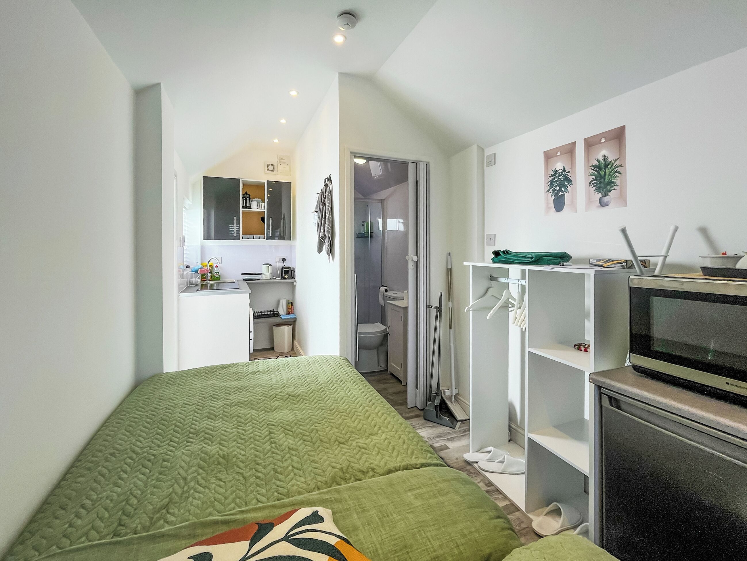 1 soverom, wi-fi (inkludert) og sengetøy