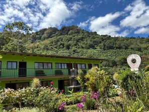 Interior - Hotel Tapanti Media de Orosi (Orosí)