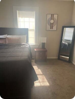 2 bedrooms, iron/ironing board, WiFi, bed sheets