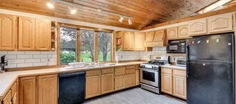 Fishing Pond & Spacious Yard: Quiet Home in Sodus!