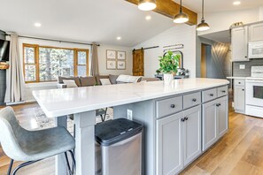 Fridge, microwave, stovetop, dishwasher - Boat Dock, Hot Tub & Deck: Lakefront Nekoosa Home! (Nekoosa)