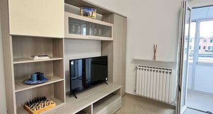 Modern and cozy apartment, perfect for a city getaway!