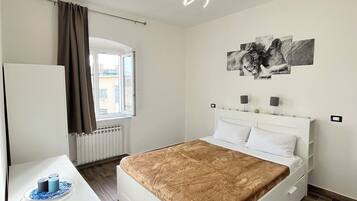 2 camere, ferro/asse da stiro, Wi-Fi, lenzuola