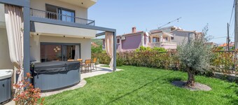 Villa Trixie - Green Garden Villas