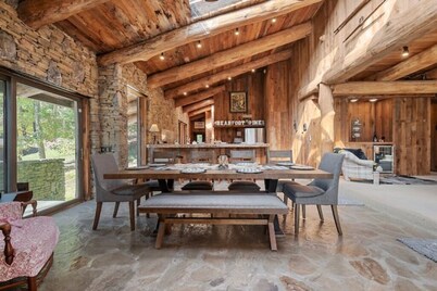 Cheerful 5 Bedroom Mountain House - Bearfoot Pines