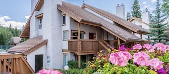 2 Bedroom Timeshare Condo in Banff - June 15 to June 22, 2025