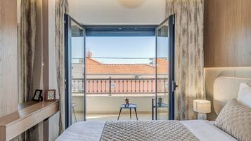 Deluxe-Villa | Hochwertige Bettwaren, Zimmersafe, Bügeleisen/Bügelbrett