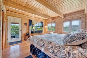 5 quartos, ferros/tábuas de passar roupa, Wi-Fi, roupa de cama