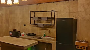 Refrigerador y microondas