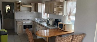 Charming 1-bedroom villa with AC, WiFi in Cap Estate