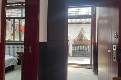 Miss.R (Pingyao Ancient City Store)