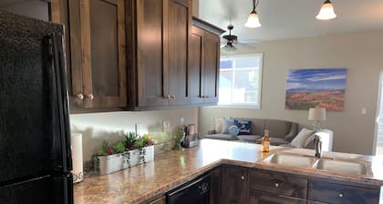 Luxury Townhouse in the Heart of Southern Utah