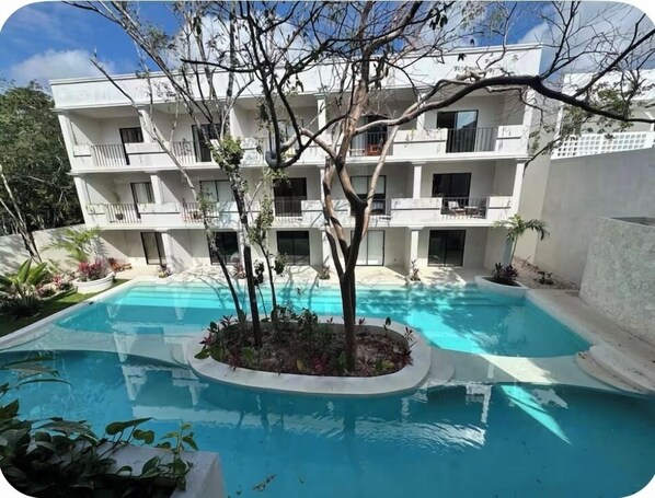 Pool
