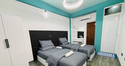 Simple, homely 2-bedroom apartment with WiFi, AC etc in fabulous Male, Maldives