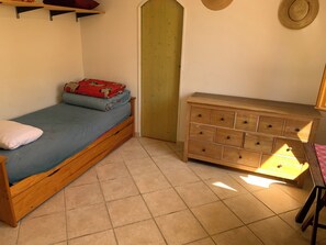 3 Schlafzimmer, Bügeleisen/Bügelbrett, WLAN