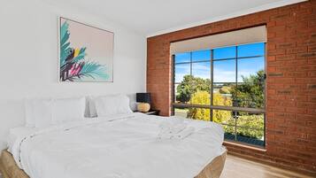 5 bedrooms, iron/ironing board, travel cot, WiFi