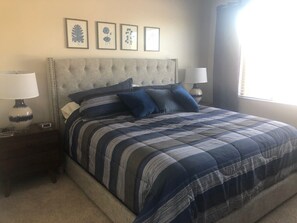 2 dormitorios, tabla de planchar con plancha, wifi y ropa de cama