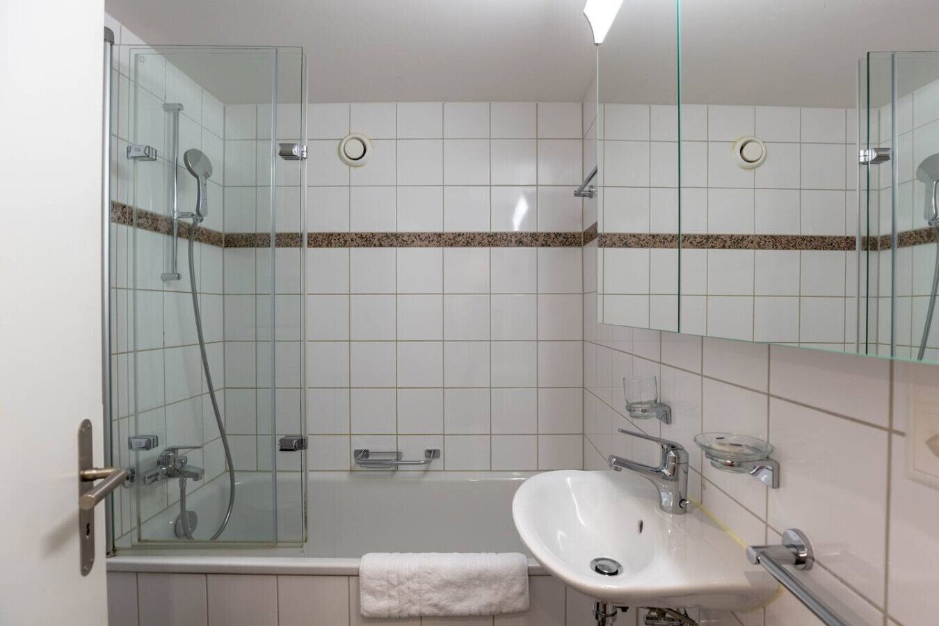 Hair dryer, towels