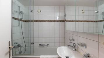 Hair dryer, towels