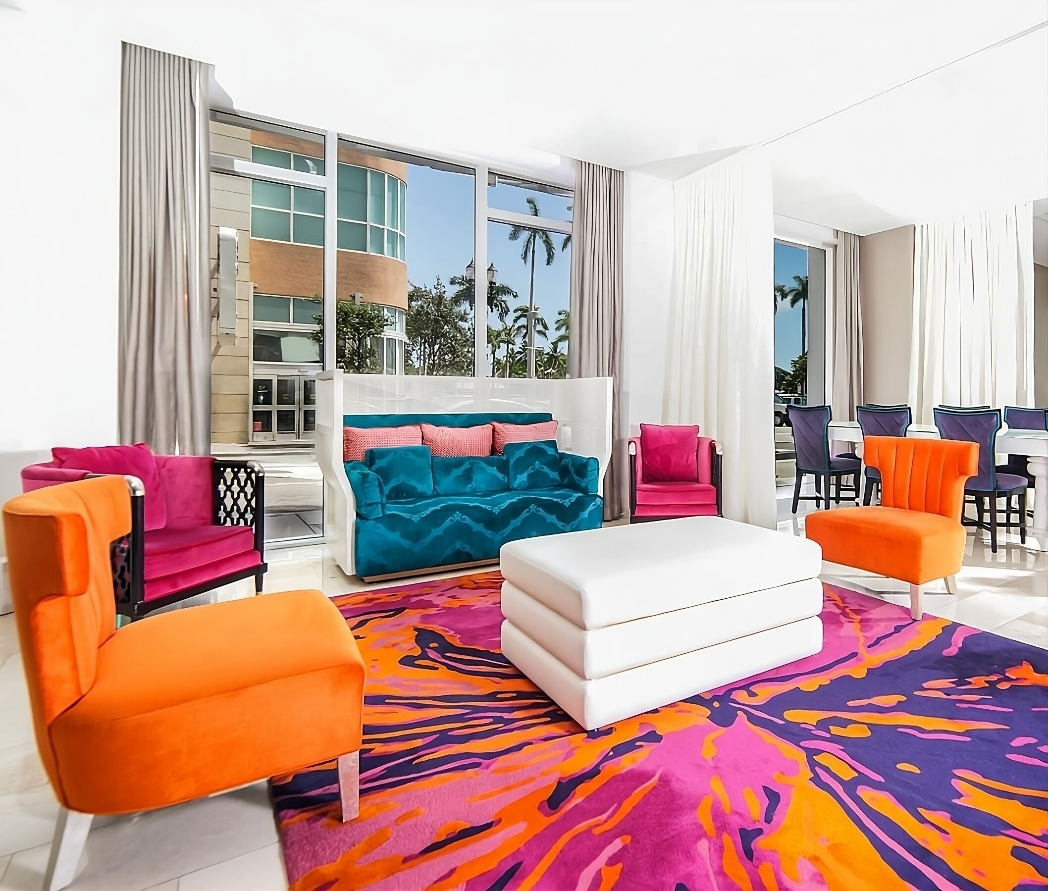 Spacious Classy Room, Miami Hub Retreat, Steps To Bayfront Park! - Miami, FL