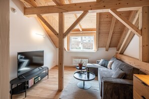 Premium bedding, desk, free WiFi, bed sheets - Graudenz - Cozy Apartments (Karlovy Vary)