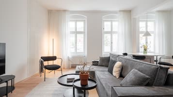 Superior Apartment, 1 Bedroom, Non Smoking, City View | 1 bedroom, premium bedding, desk, free WiFi