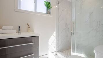 Haartrockner, Handtücher