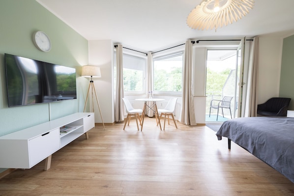 1 Schlafzimmer, kostenloses WLAN, Bettwäsche, Rollstuhlgeeignet