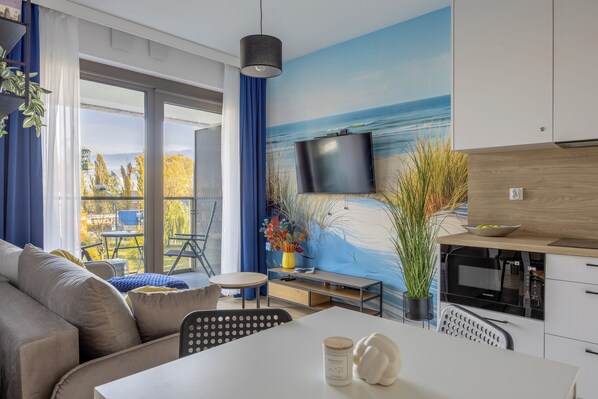 Comfort Apartment, Balcony, City View | Individually decorated, individually furnished, iron/ironing board