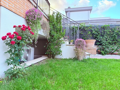 B&B La Fenice Rome - Fiumicino. Close to the center of Rome and the airport.