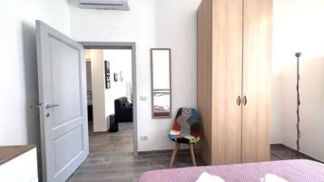 2 habitaciones, cuna de viaje, wifi y ropa de cama