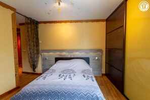 3 bedrooms, iron/ironing board, travel crib, free WiFi - FLOCON - VAL CENIS - Gîte (VAL CENIS)