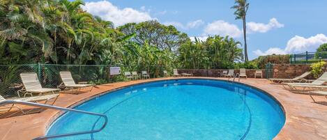 2 عدّة غرف نوم وخدمة الإنترنت