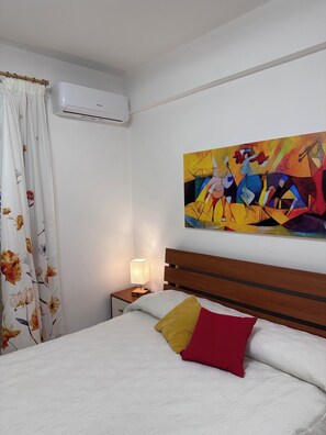 1 bedroom, iron/ironing board, bed sheets