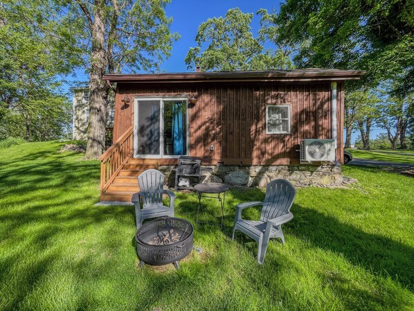 Exterior - Cozy Cabin Gateway I 1.5 Acres w. Pool & Firepit (Montgomery)