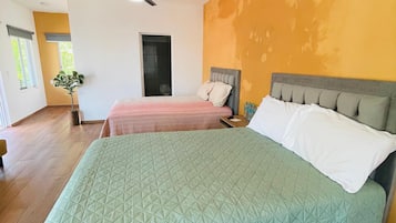 Family Studio | Premium bedding, free WiFi