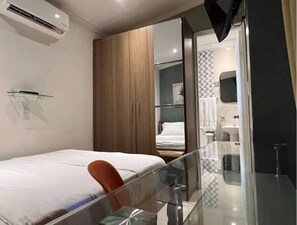 1 Schlafzimmer, Bügeleisen/Bügelbrett, WLAN, Bettwäsche