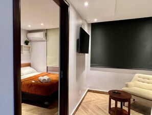 1 室のベッドルーム、アイロン / アイロン台、WiFi、ベッドシーツ
