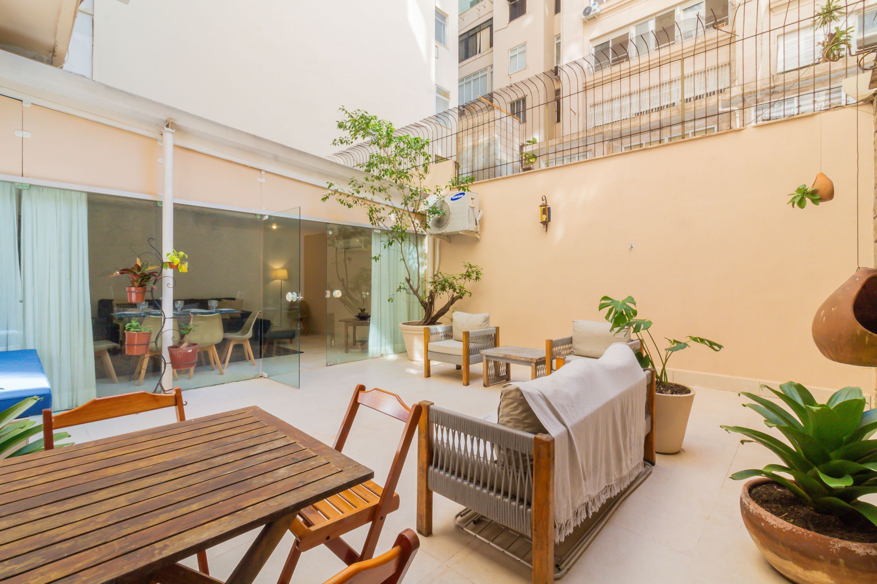 Apartamento, para fumantes | 3 quartos